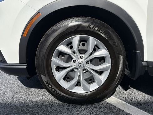 Certified 2025 Honda CR-V LX image 27