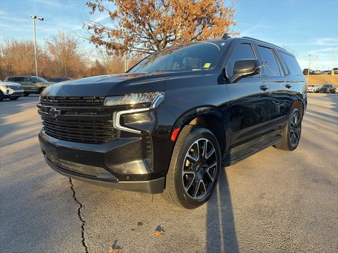 Used 2022 Chevrolet Tahoe RST w/ Luxury Package image 3