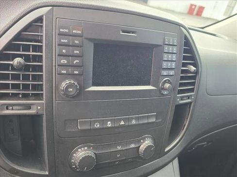 Used 2016 Mercedes-Benz Metris image 23