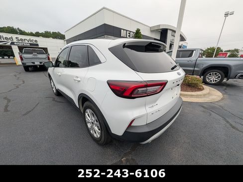 Used 2023 Ford Escape Active FWD image 10