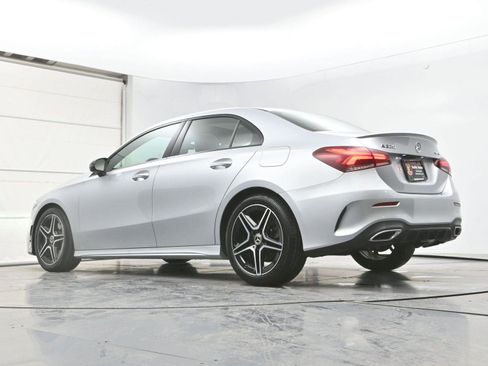 Used 2020 Mercedes-Benz A 220 4MATIC image 35