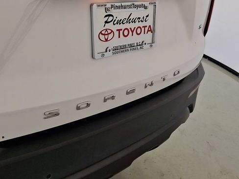 Used 2021 Kia Sorento S AWD/4WD image 36