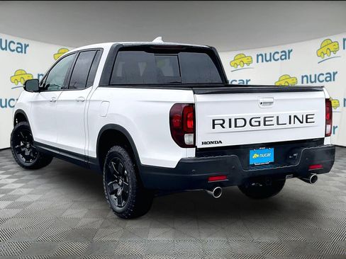 Certified 2026 Honda Ridgeline Black Edition image 40