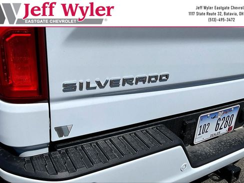 New 2026 Chevrolet Silverado 1500 High Country w/ Technology Package AWD/4WD image 14