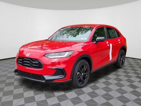 New 2026 Honda HR-V Sport image 2