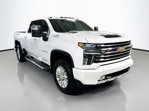 Used 2022 Chevrolet Silverado 3500 High Country w/ Z71 Off-Road Package AWD/4WD image 4