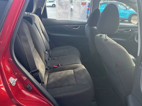 Used 2016 Nissan Rogue S image 15