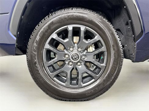 Used 2023 Toyota Tundra Platinum w/ Advanced Package image 46