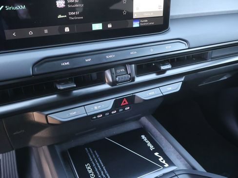 New 2027 Kia Telluride EX X-Line AWD/4WD image 36