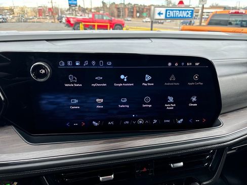 Used 2025 Chevrolet Tahoe Z71 image 19