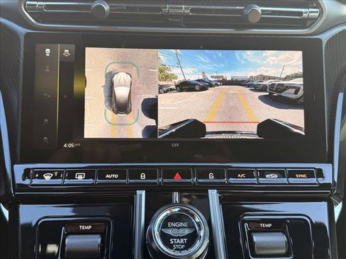 Used 2025 Aston Martin V8 Vantage image 21