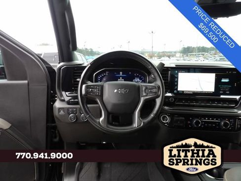 Used 2024 Chevrolet Silverado 2500 ZR2 w/ Technology Package image 25