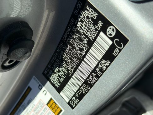 Used 2020 Toyota Prius Prime LE FWD image 24