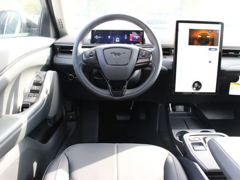 New 2026 Ford Mustang Mach-E Select RWD image 5
