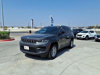 Used 2025 Jeep Grand Cherokee Laredo X