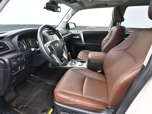 Used 2023 Toyota 4Runner Limited AWD/4WD image 21