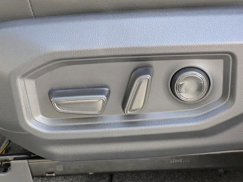 New 2026 Toyota Tundra Limited AWD/4WD image 21