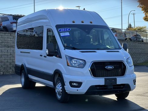 Certified 2024 Ford Transit 350 XLT image 34
