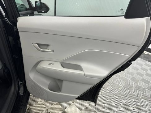 Used 2024 Hyundai Kona SEL FWD image 13