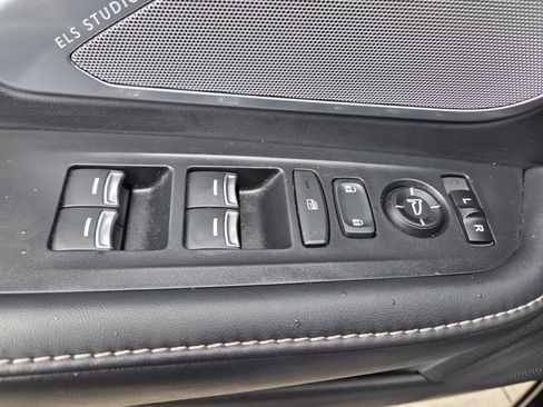 Used 2024 Acura RDX SH-AWD w/ Technology Package image 15