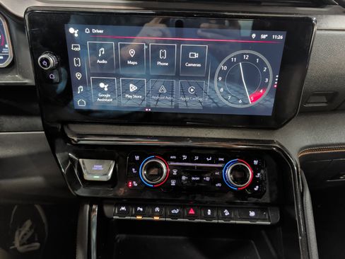 Used 2022 GMC Sierra 1500 AT4 image 9