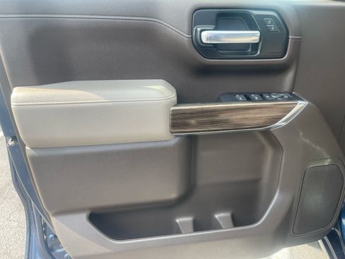 Used 2020 Chevrolet Silverado 1500 LT w/ All-Star Edition AWD/4WD image 9