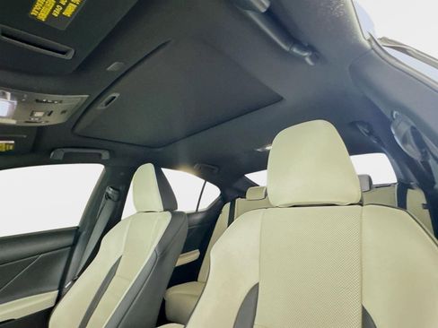 Used 2021 Lexus IS 350 F Sport w/ Accessory Package RWD image 15