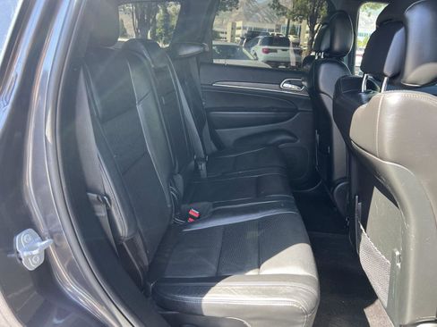 Used 2018 Jeep Grand Cherokee Limited w/ Luxury Group II AWD/4WD image 25