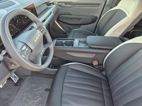 New 2026 Kia EV9 GT-Line AWD/4WD image 10