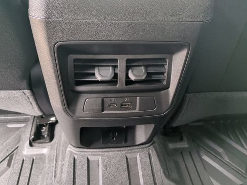 New 2026 GMC Canyon Elevation w/ Convenience Package RWD image 37