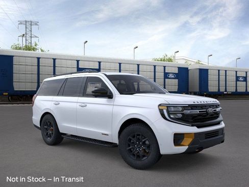 New 2026 Ford Expedition Tremor image 10