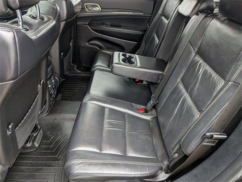 Used 2014 Jeep Grand Cherokee Limited image 26