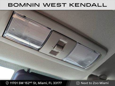 Used 2022 Nissan Frontier SV image 25