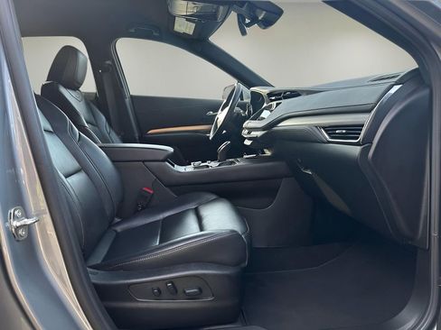 Used 2023 Cadillac XT4 Premium Luxury image 22