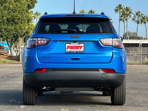 New 2026 Jeep Compass Latitude AWD/4WD image 4