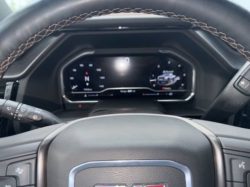 Used 2025 GMC Sierra 2500 AT4 w/ AT4 Premium Plus Package AWD/4WD image 49