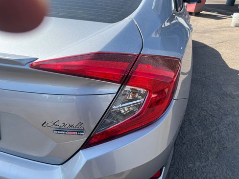 Used 2021 Honda Civic EX image 29
