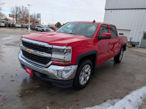 Used 2016 Chevrolet Silverado 1500 LT w/ All Star Edition image 37