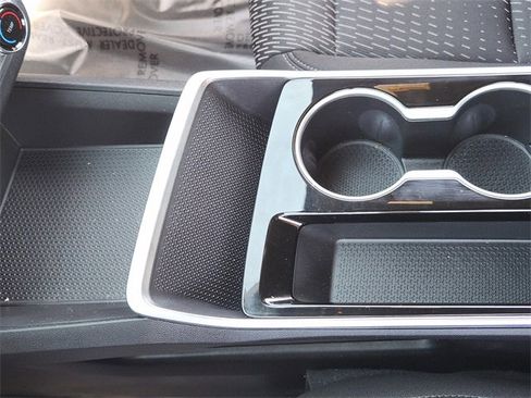 Used 2025 Chevrolet Equinox LT w/ Safety and Technology Package image 19