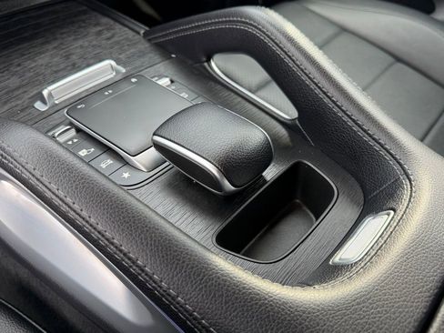 Used 2022 Mercedes-Benz GLE 350 image 29