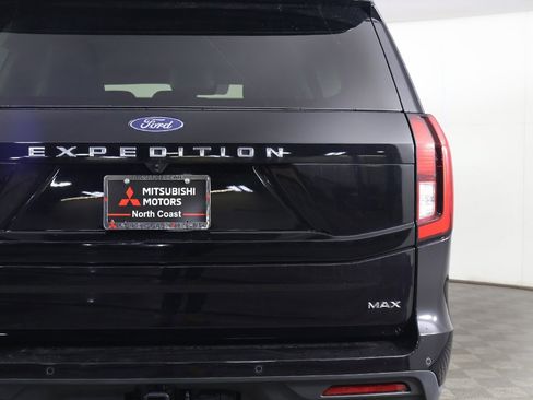 Used 2025 Ford Expedition Max Active image 16