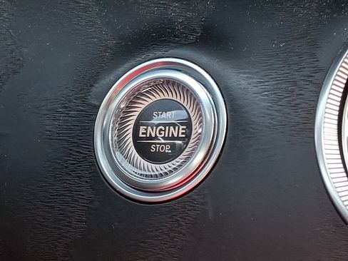 Used 2022 Mercedes-Benz E 450 4MATIC Coupe image 25