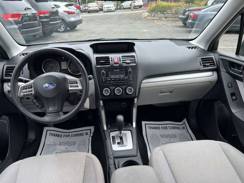 Used 2014 Subaru Forester 2.5i Premium w/ All-Weather Package AWD/4WD image 24