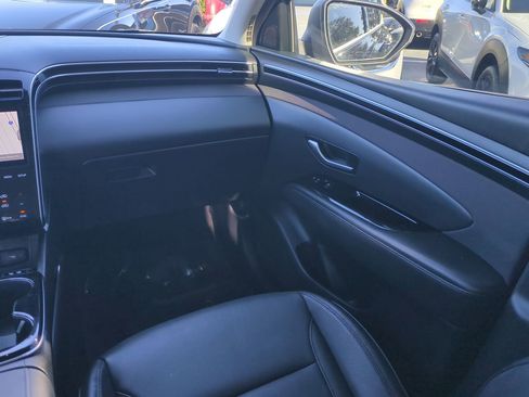 Used 2024 Hyundai Tucson Limited image 17