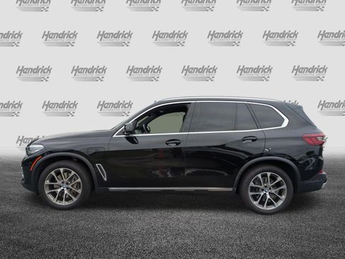 Used 2021 BMW X5 xDrive45e w/ Parking Assistance Package AWD/4WD image 7