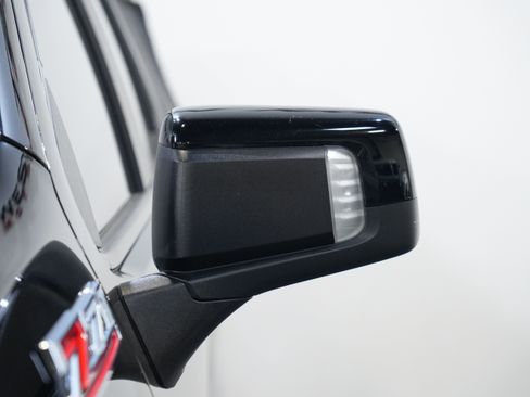 Used 2021 Chevrolet Silverado 1500 LT Trail Boss w/ Convenience Package II image 11