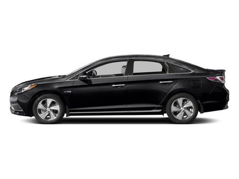 Used 2017 Hyundai Sonata Limited w/ Ultimate Package 02 FWD image 6