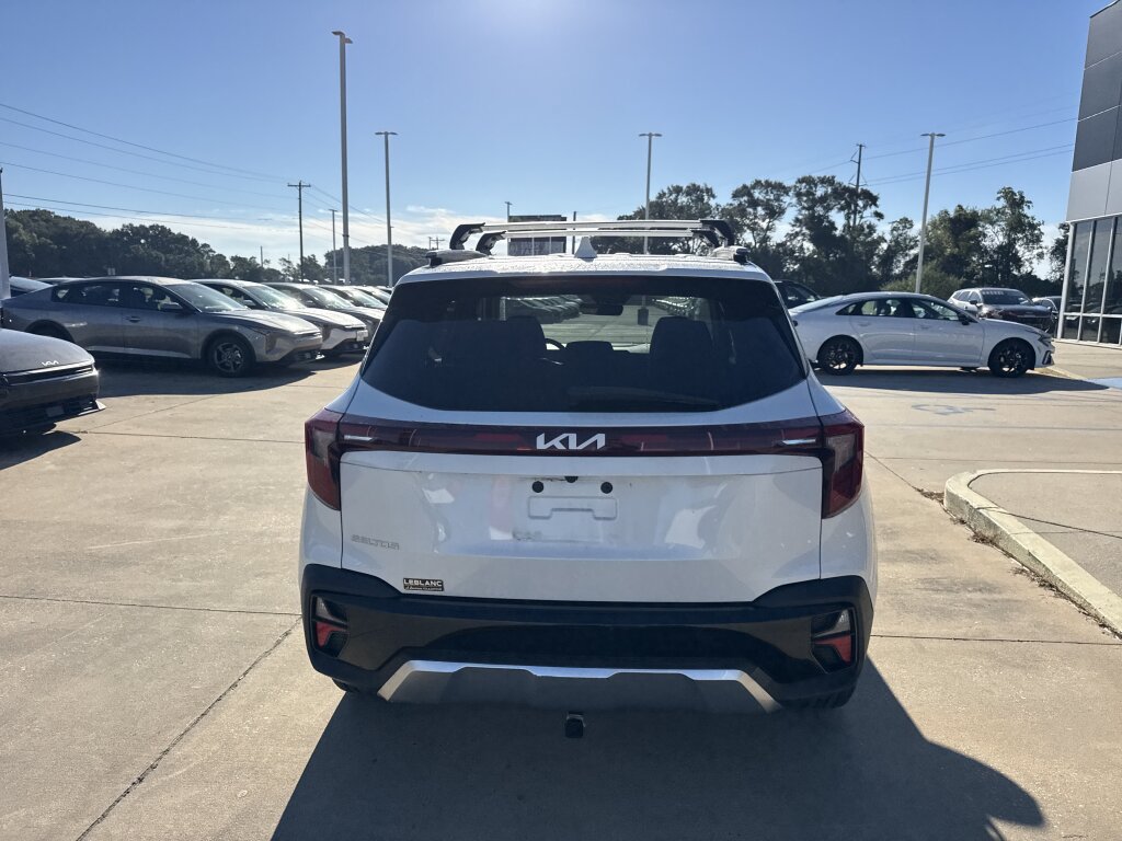 Certified 2024 Kia Seltos S FWD image 19