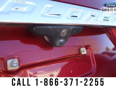 Used 2017 Ford Explorer XLT w/ Equipment Group 201A image 8