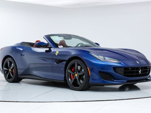 Certified 2019 Ferrari Portofino image 18